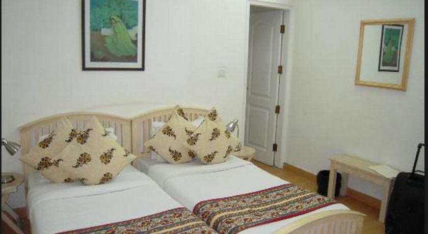Hotel Malik Continental